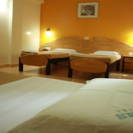 Tom'S Hotel Bengaluru Kültér fotó