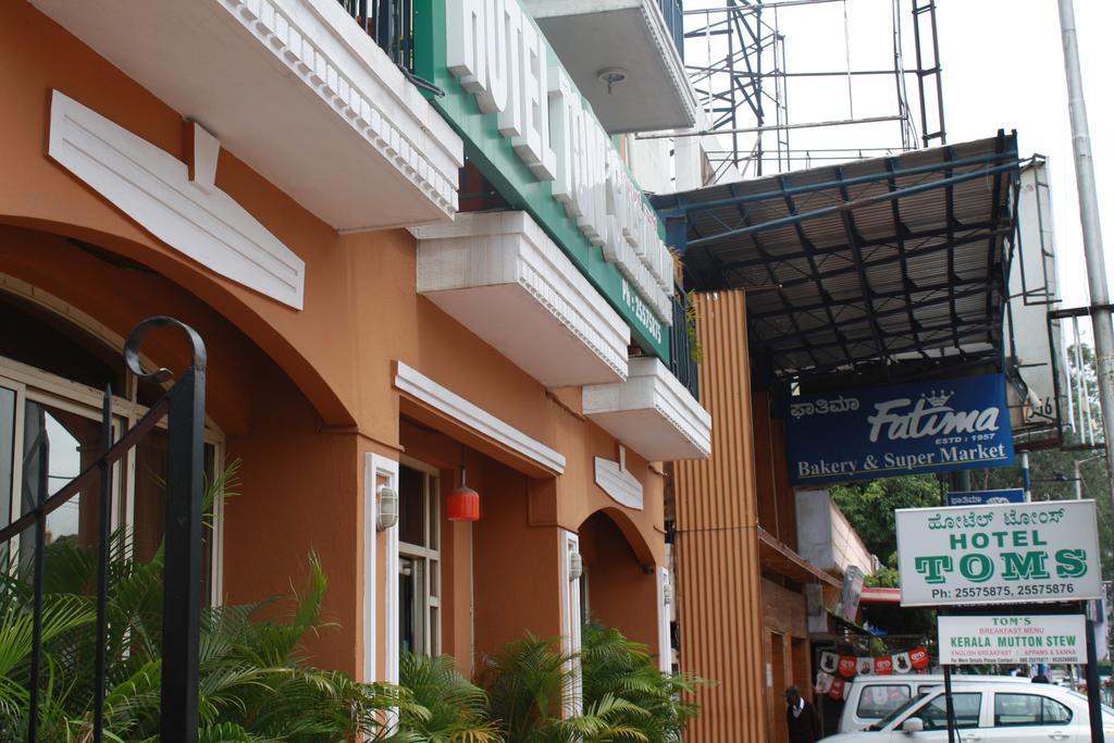 Tom'S Hotel Bengaluru Kültér fotó