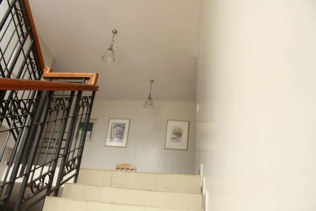 Tom'S Hotel Bengaluru Kültér fotó