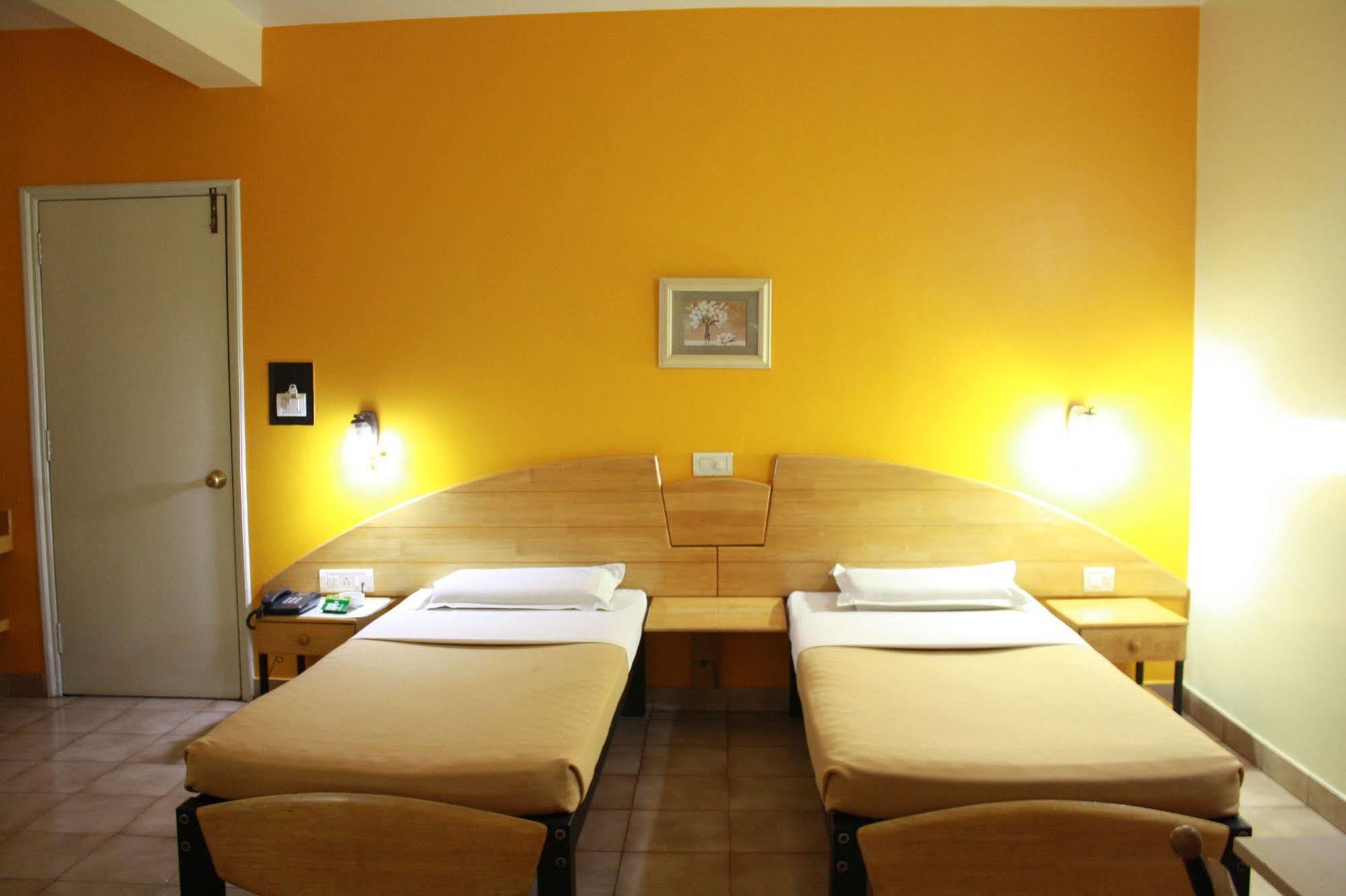 Tom'S Hotel Bengaluru Kültér fotó
