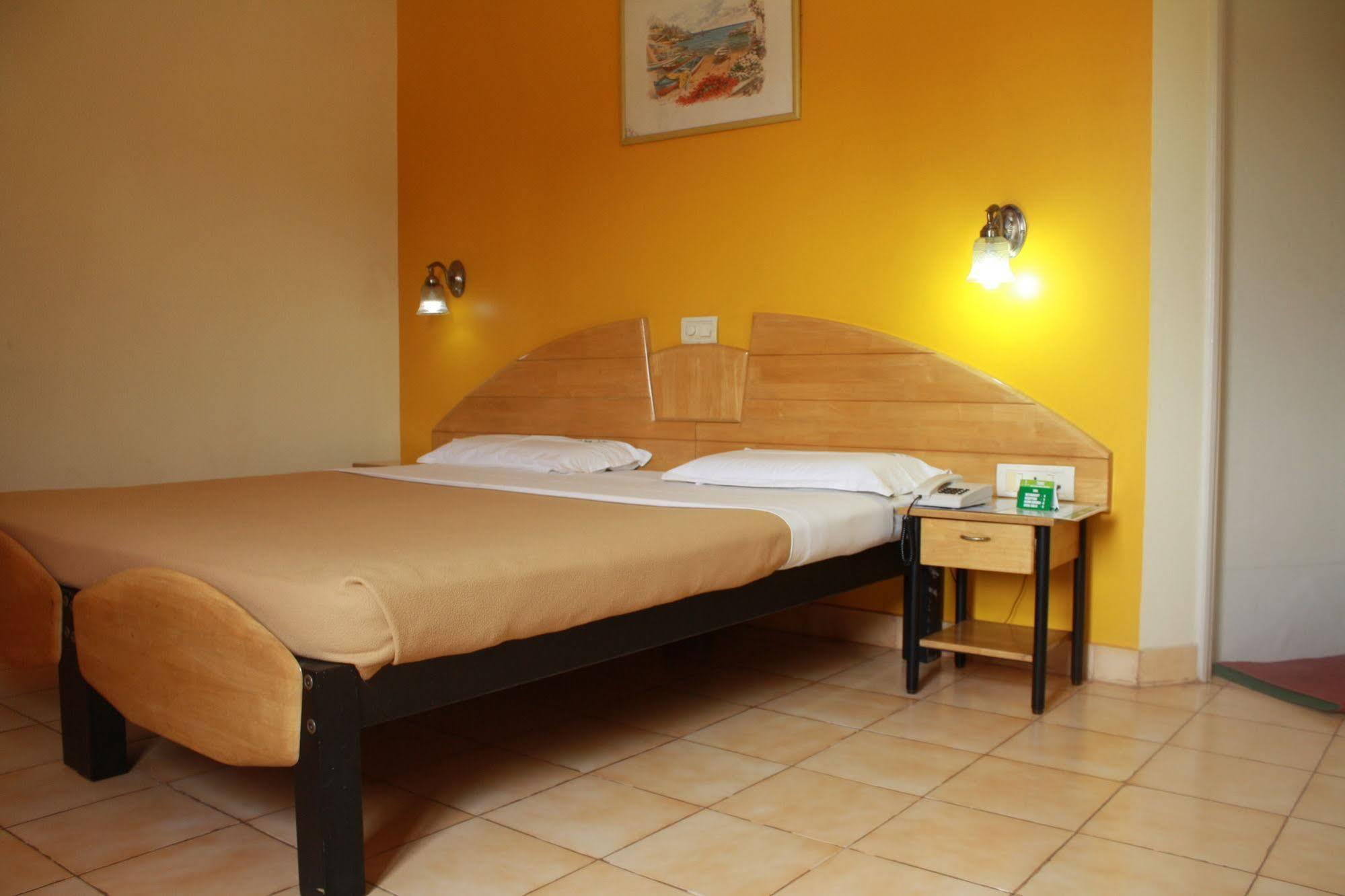 Tom'S Hotel Bengaluru Kültér fotó