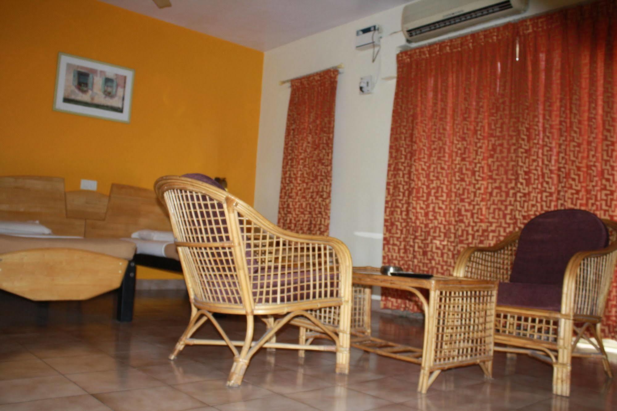 Tom'S Hotel Bengaluru Kültér fotó